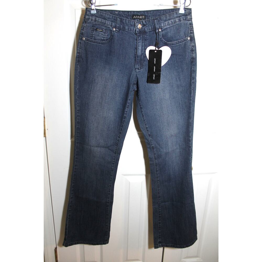 Apart Women's Dark Wash Bootcut Jeans sz 8 US NEW